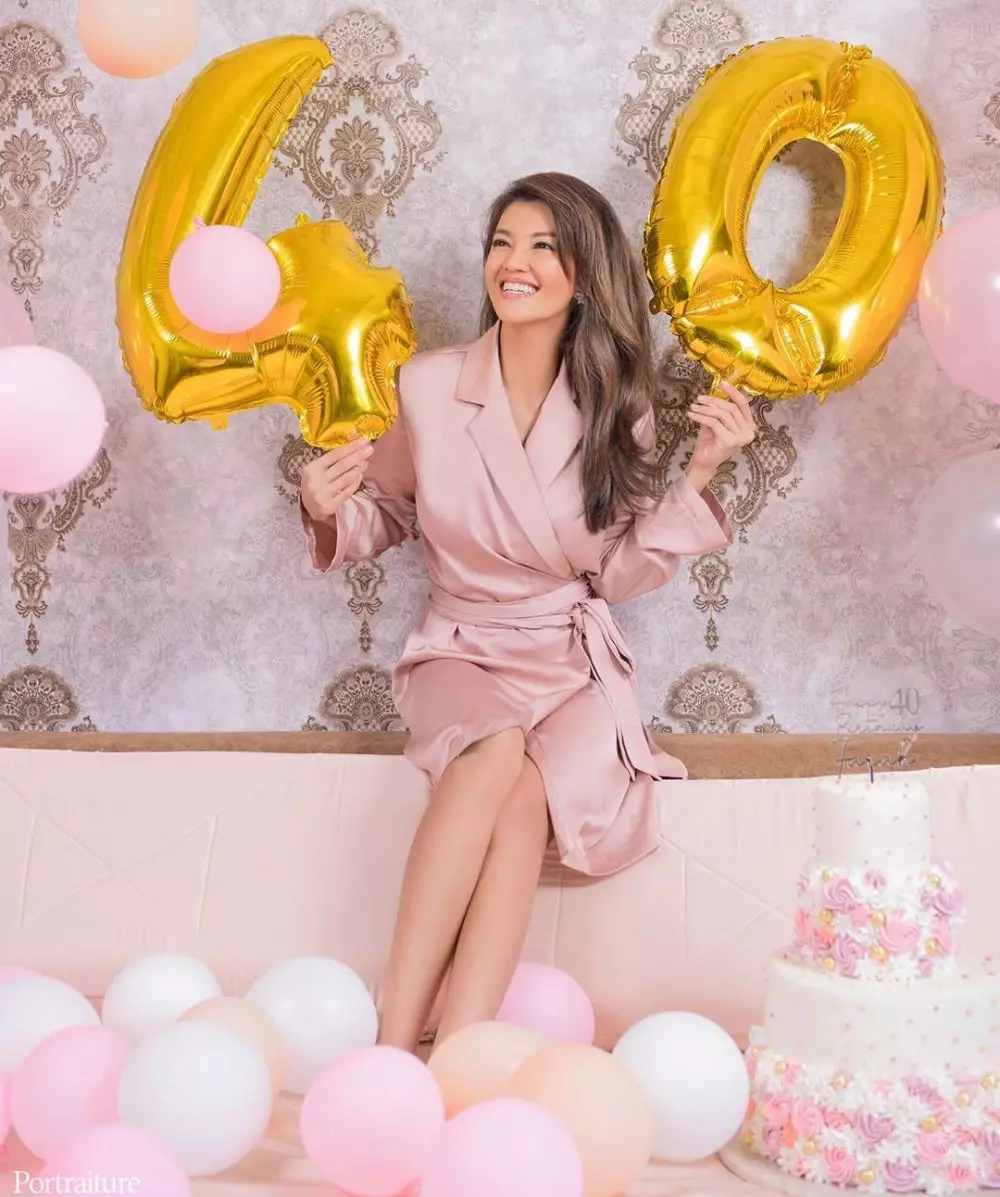 ulang tahun farah quinn 40 © 2020 brilio.net