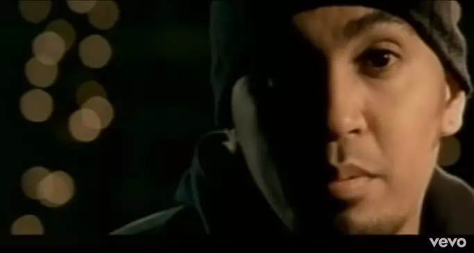 Lagu Terbaik Gleen Fredly © 2020 brilio.net Lagu Terbaik Gleen Fredly © 2020 brilio.net