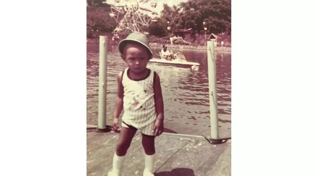 Masa kecil Glenn Fredly © 2020 brilio.net Masa kecil Glenn Fredly © 2020 brilio.net