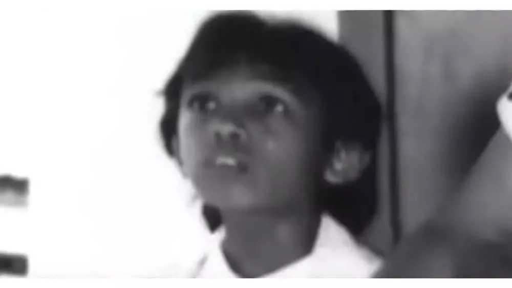 Masa kecil Glenn Fredly © 2020 brilio.net Masa kecil Glenn Fredly © 2020 brilio.net