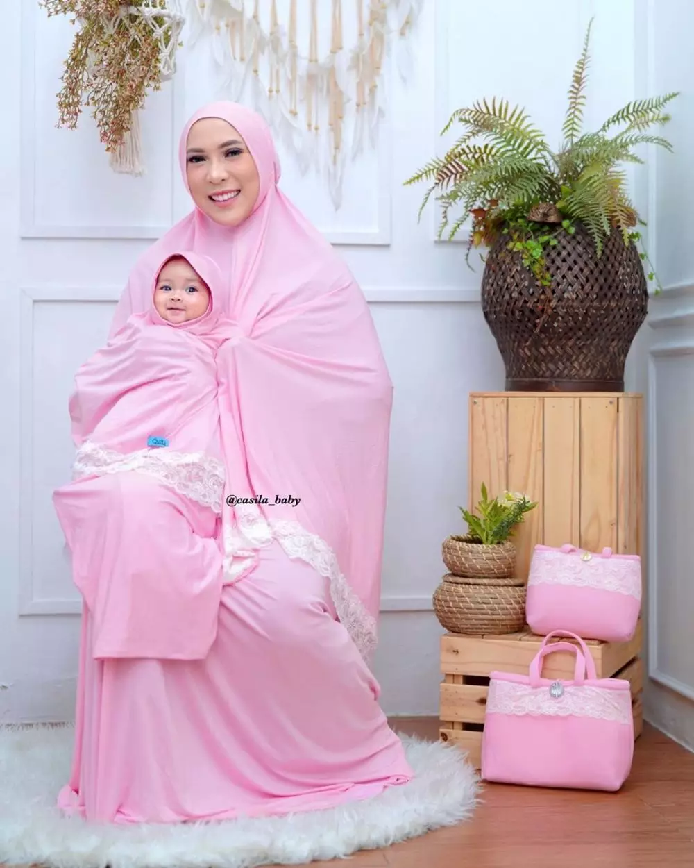 potret kompak Fitri Tropica dan bayinya instagram potret kompak Fitri Tropica dan bayinya instagram