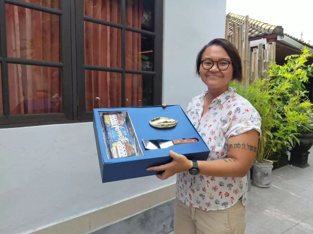 Ekspresi Joshua & Tasya saat impian masa kecil terwujud, heboh! berbagai sumber