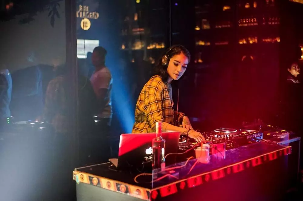 4 seleb jadi tersangka saat hamil berbagai sumber