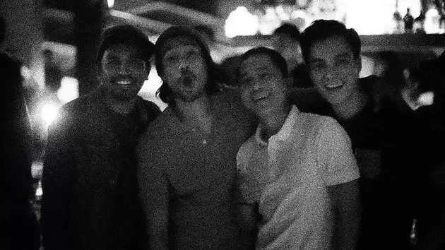 kenangan seleb dengan Glenn Fredly © 2020 instagram.com kenangan seleb dengan Glenn Fredly © 2020 instagram.com