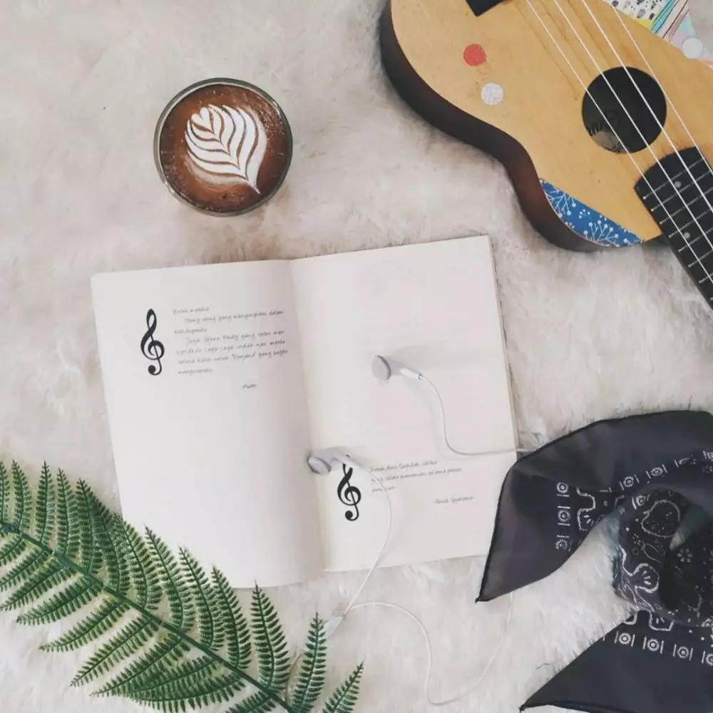 fakta novel renjana Aura Kasih instagram fakta novel renjana Aura Kasih instagram