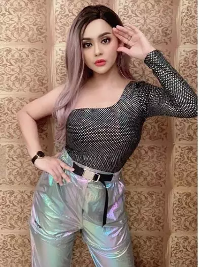 Dukungan 10 seleb untuk Mutia Ayu Instagram Dukungan 10 seleb untuk Mutia Ayu Instagram