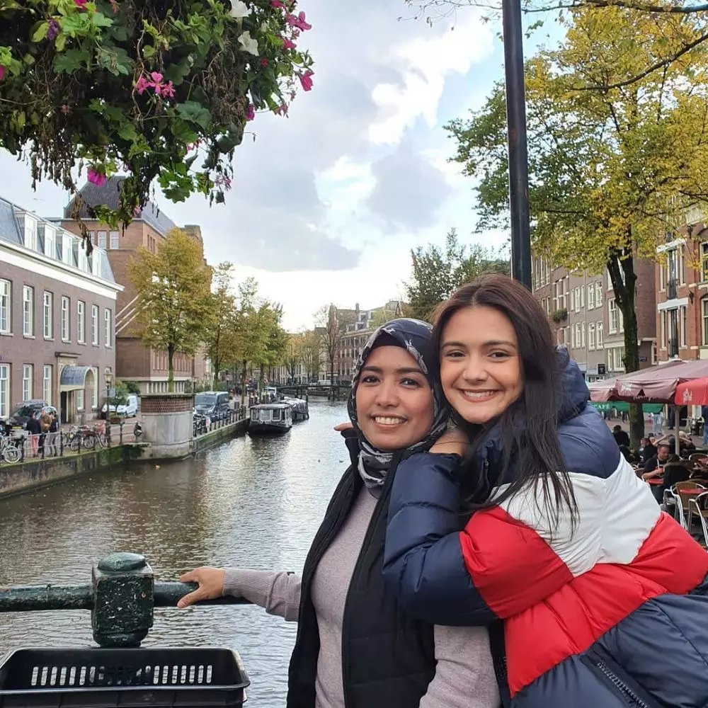 potret kebersamaan Amanda Rawles dan sang ibu instagram