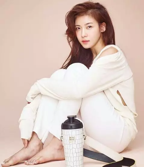 Pesona 15 artis cantik Korea sepanjang masa Instagram Pesona 15 artis cantik Korea sepanjang masa Instagram