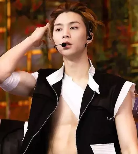 12 Idol K-Pop dengan masa trainee terlama Instagram