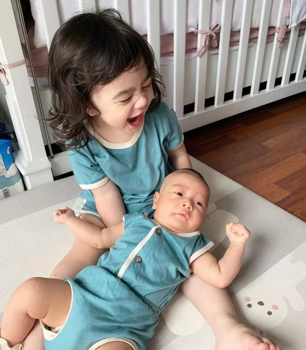 Potret Raqeema dan Rasheed anak Nabila Syakieb berbagai sumber Potret Raqeema dan Rasheed anak Nabila Syakieb berbagai sumber