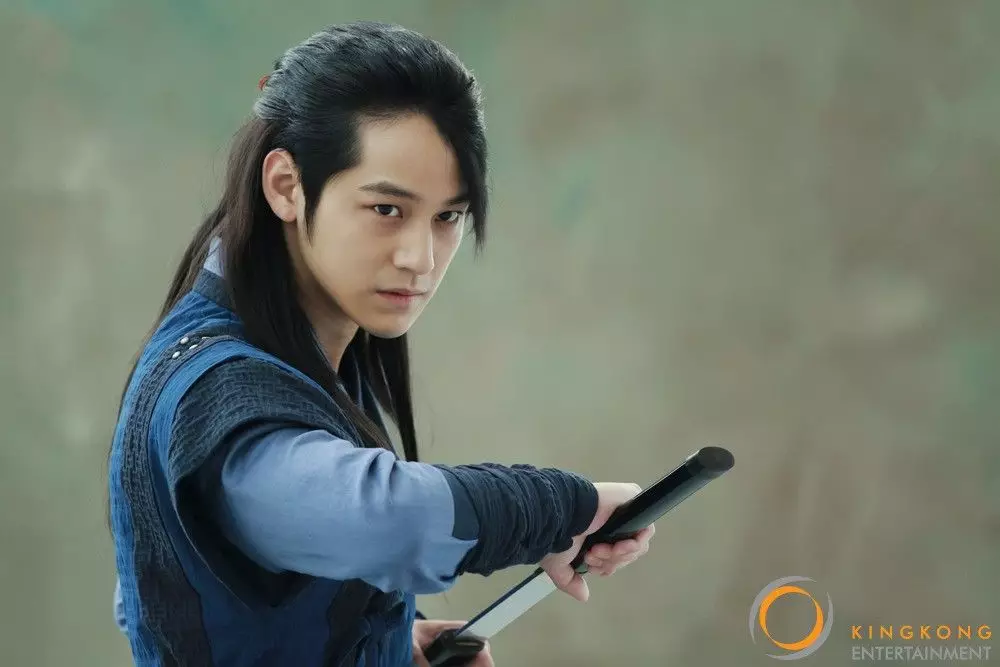 Segera comeback, ini 8 potret Kim Bum berbagai sumber