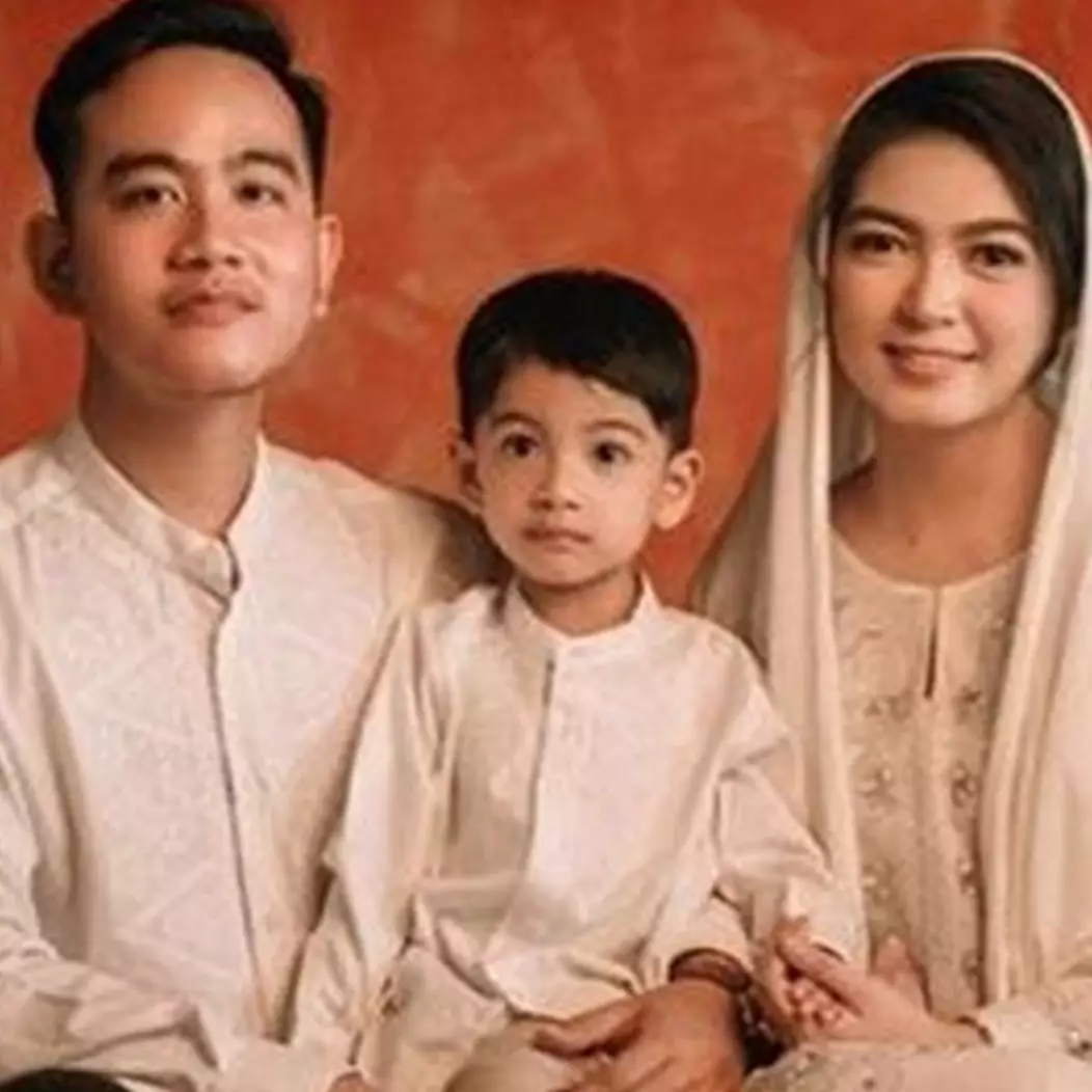 Aktivitas Gibran dan Jan Ethes selama di rumah ini bikin salut