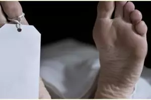 Minum hand sanitizer, Bernard tewas mengenaskan