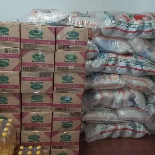 seleb bagikan sembako instagram seleb bagikan sembako instagram