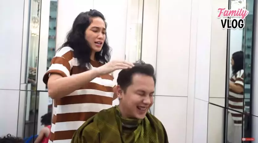momen ussy cukur rambut andhika youtube