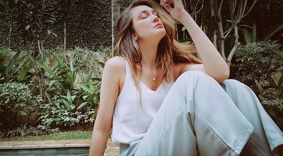 Luna Maya pemotretan virtual  Instagram Luna Maya pemotretan virtual  Instagram