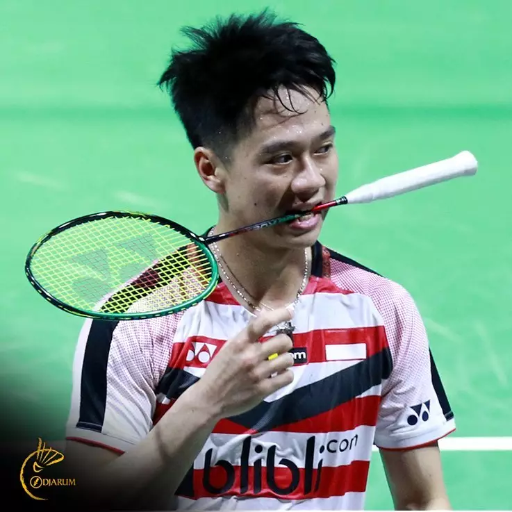 Kevin Sanjaya lelang raket & jersey berbagai sumber