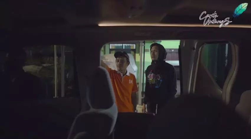 Aksi Arie Untung operasi senyap YouTube