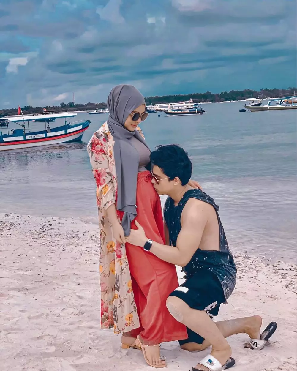 baby bump Thya Sethya instagram