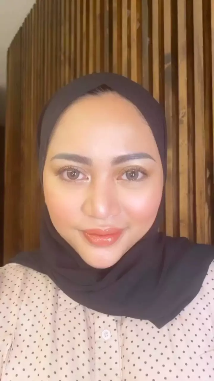 Momen karantina rachel vennya Berbagai sumber 