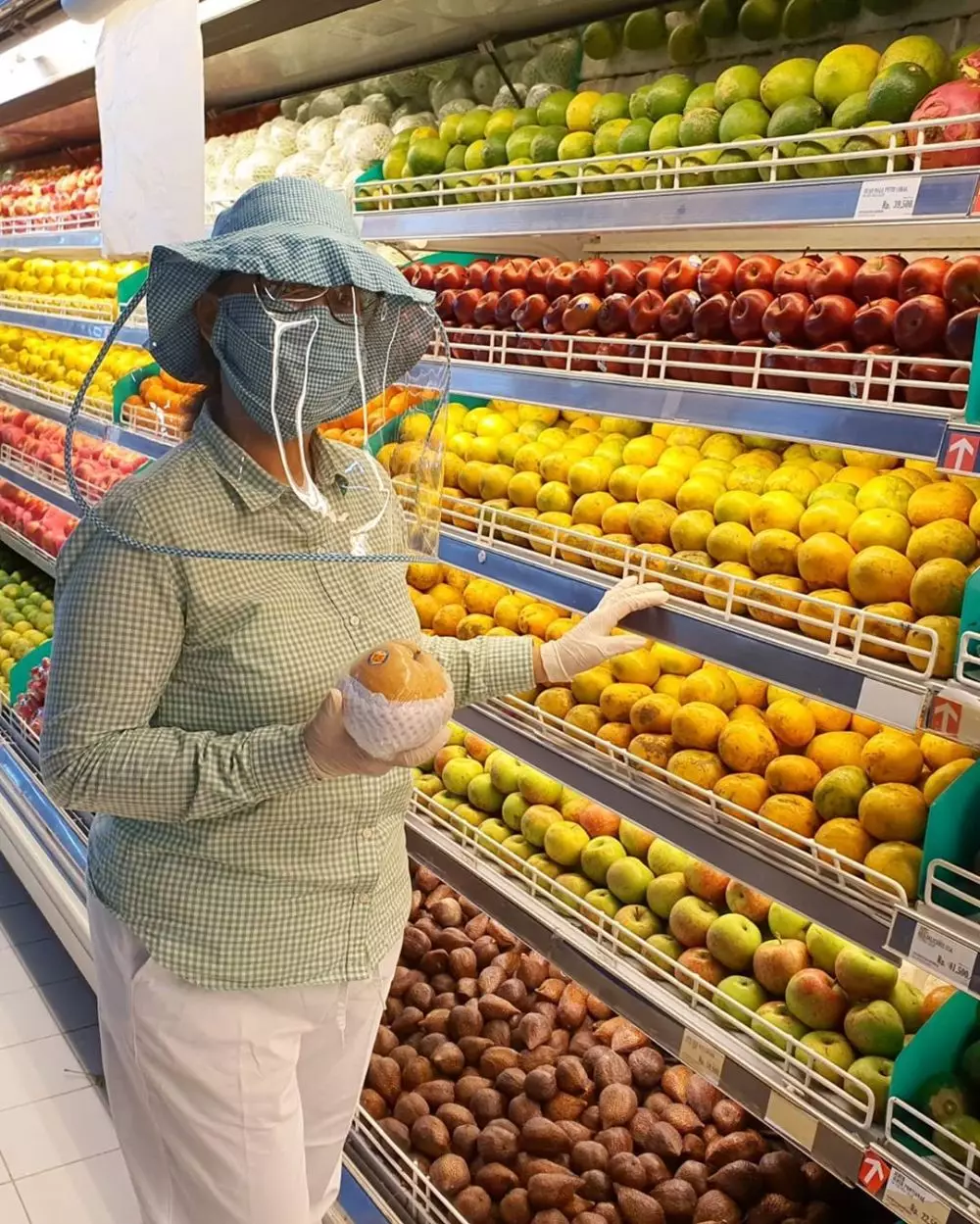 memes belanja di supermarket © 2020 brilio.net