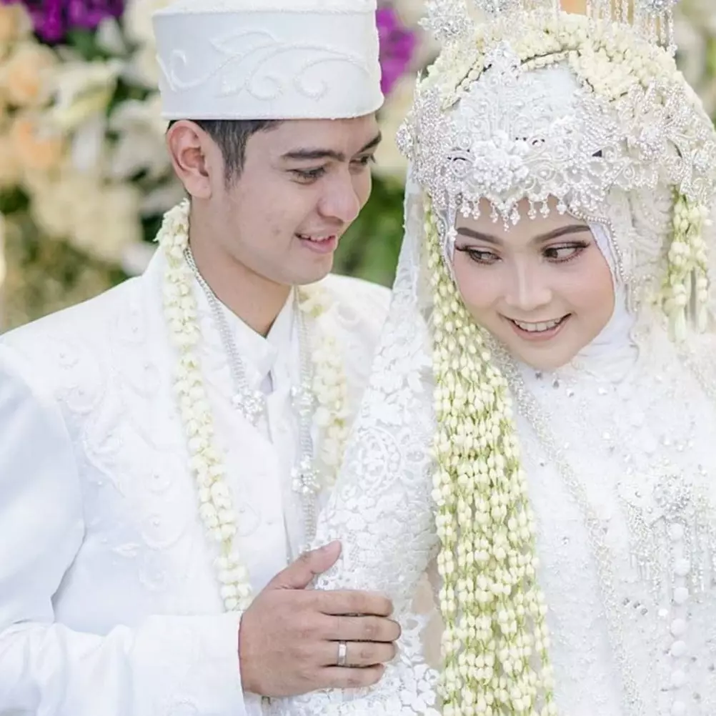 Ika Kartika TOP mantu, ini 7 potret pernikahan anaknya