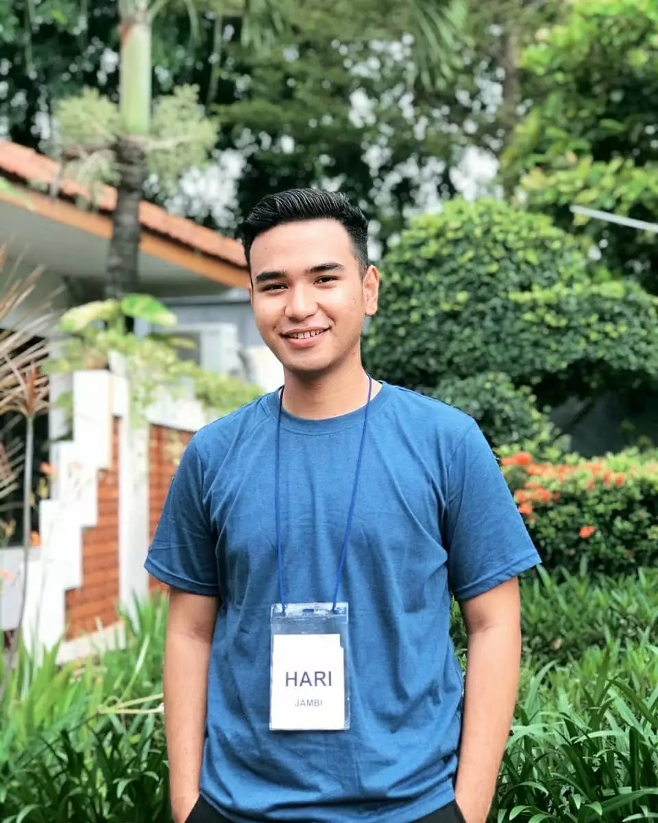 Pesona Hari Putra  Instagram Pesona Hari Putra  Instagram