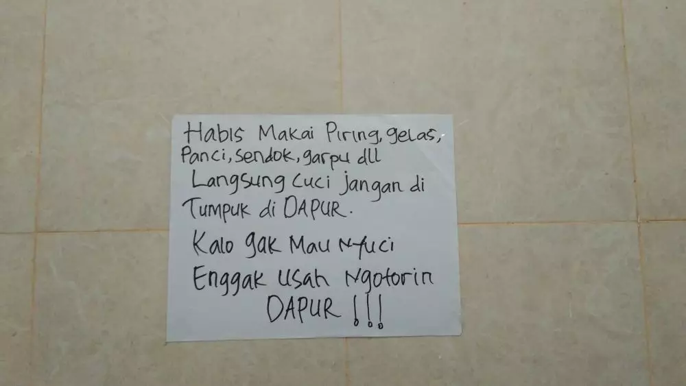 sindiran anak kos twitter