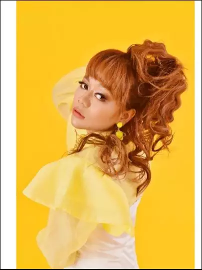 6 Gaya pemotretan Cimoy Instagram