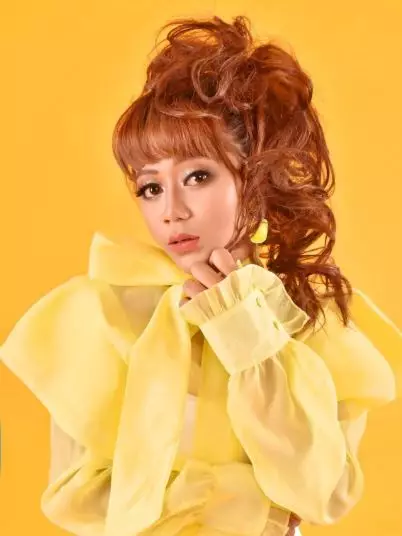 6 Gaya pemotretan Cimoy Instagram