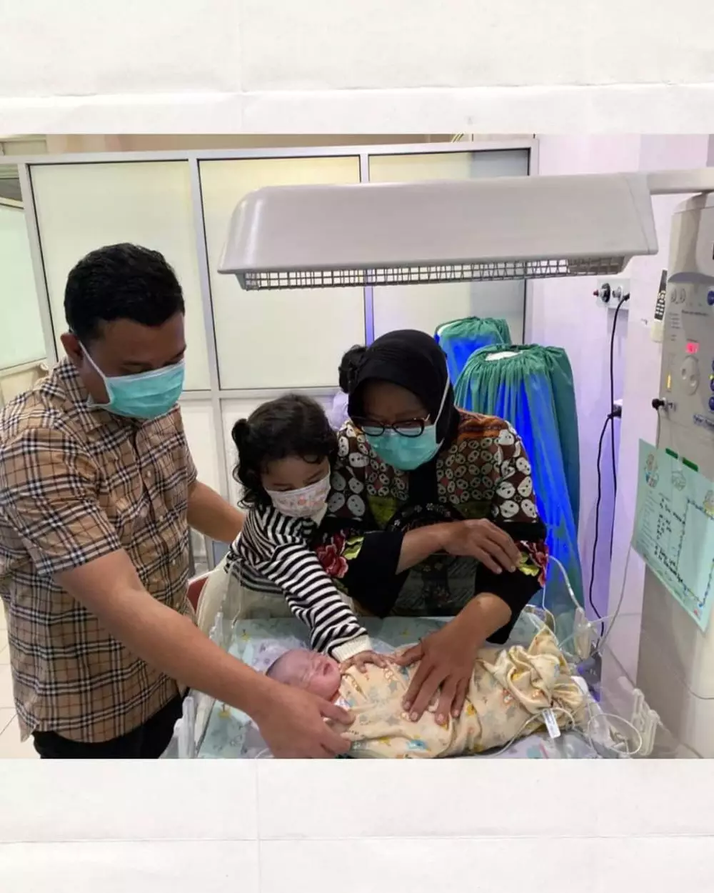 Risma sambut cucu kedua instagram