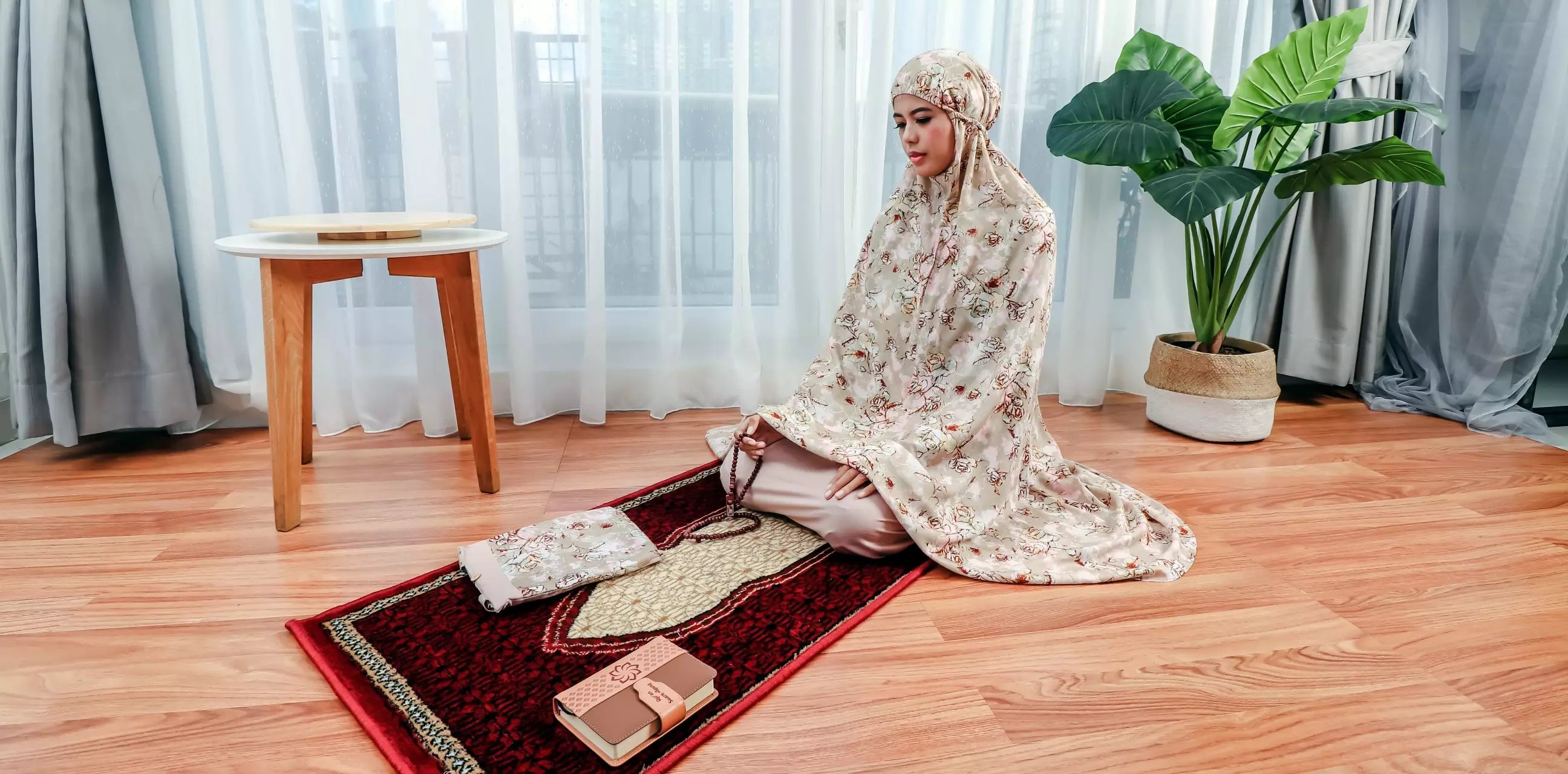 4 Keunggulan mukena trendy ini bikin ibadah lebih nyaman saat Ramadhan