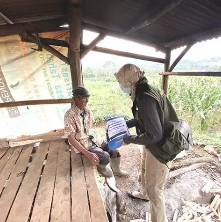 Momen Sonya Fatmala blusukan beri bantuan  Instagram