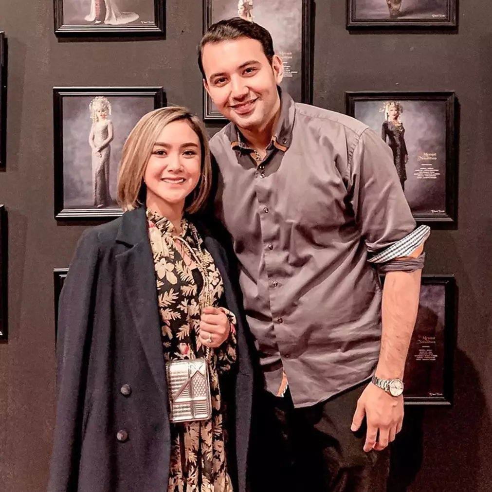 Jadi mualaf, 5 seleb ini jalani puasa pertama di Ramadhan 2020