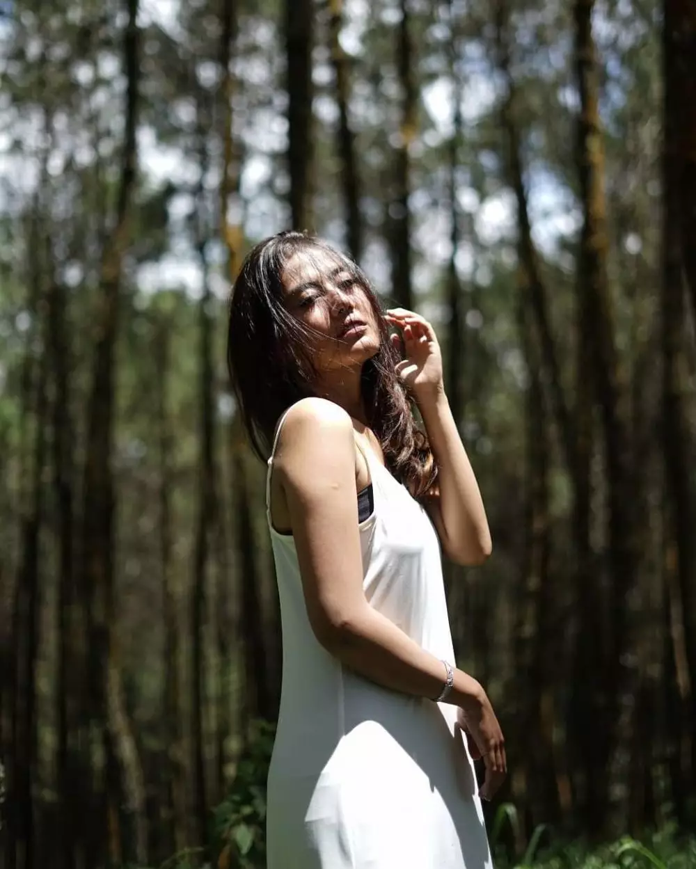 potret resta adikara seleb tiktok mirip Agnez Mo instagram