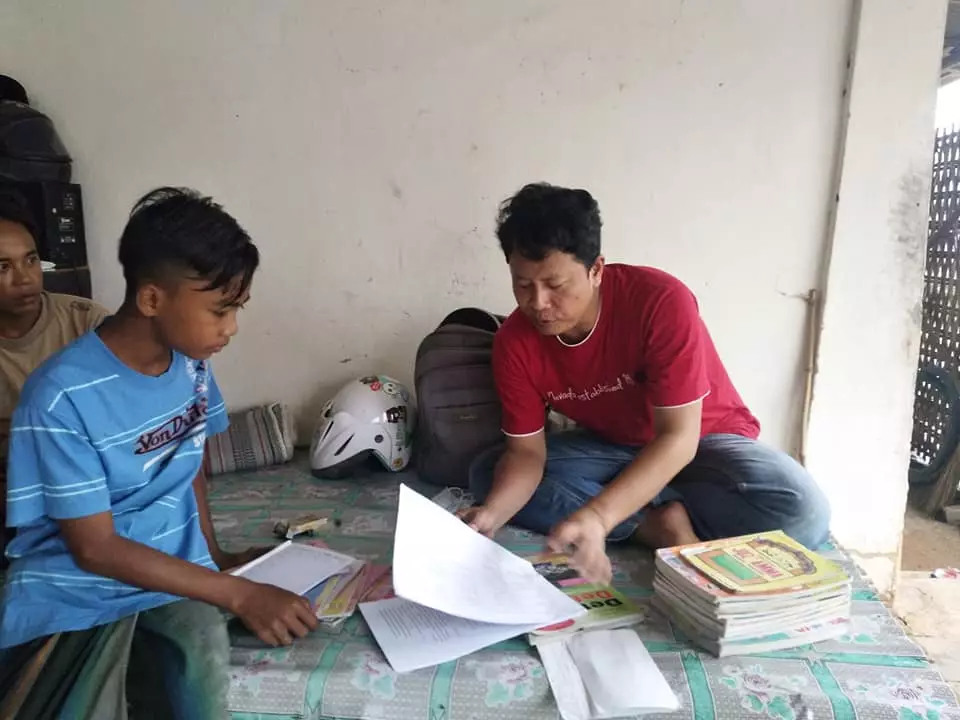 curhat guru ajari muridnya di rumah  Facebook  curhat guru ajari muridnya di rumah  Facebook