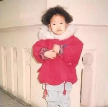 Transformasi Kim Go-eun Berbagai sumber 