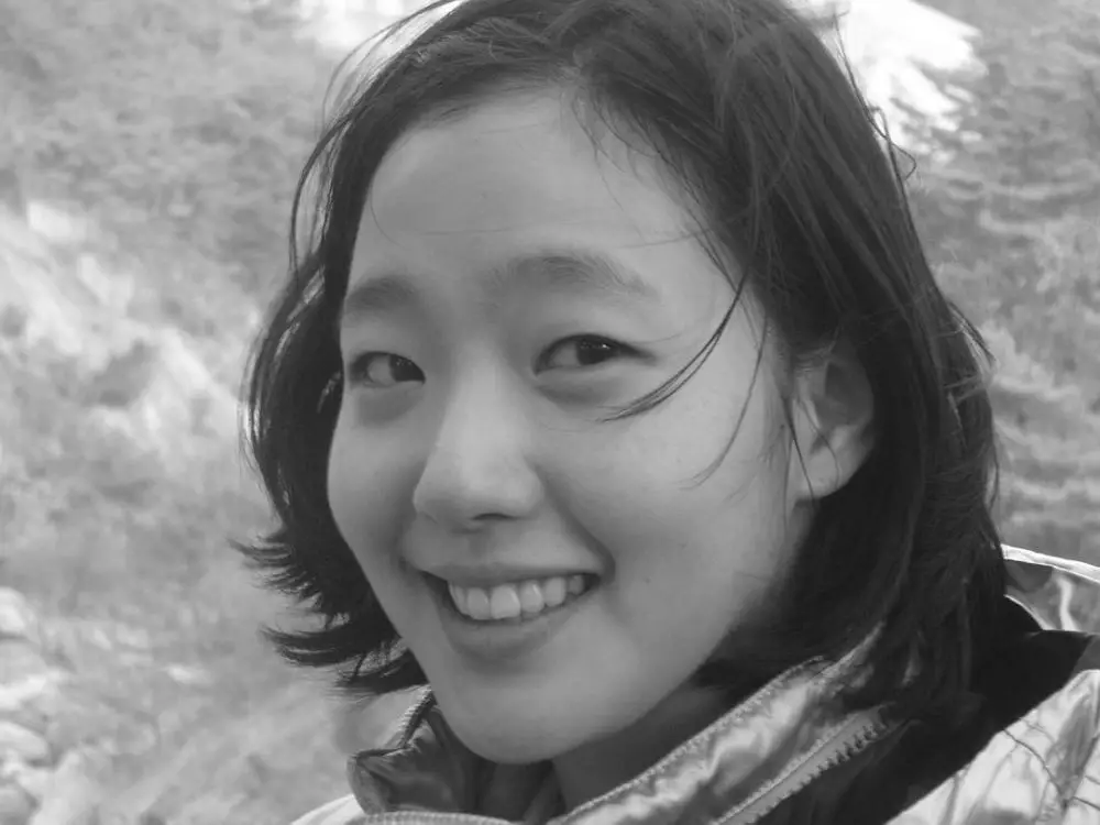 Transformasi Kim Go-eun Berbagai sumber 