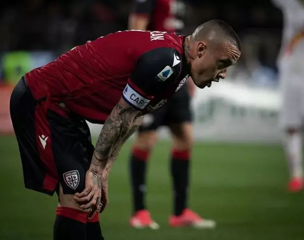 Pesepak bola Liga Eropa berdarah Asia Tenggara Berbagai sumber Pesepak bola Liga Eropa berdarah Asia Tenggara Berbagai sumber