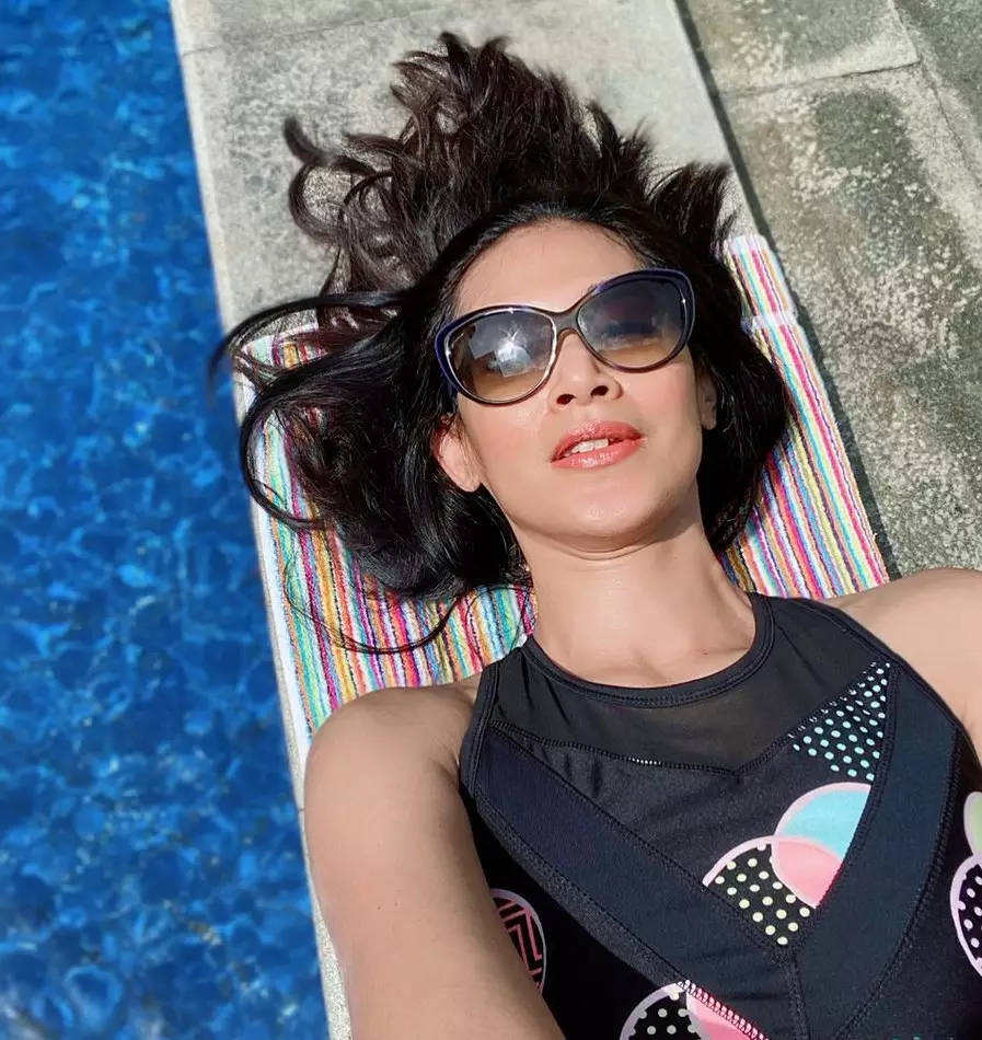 Diah permatasari santai seperti di pantai © 2020 brilio.net Diah permatasari santai seperti di pantai © 2020 brilio.net