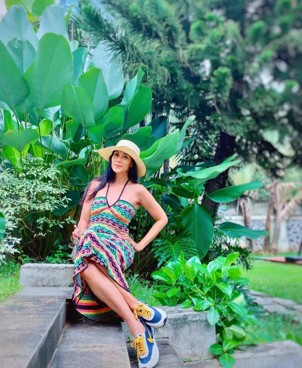 Diah permatasari santai seperti di pantai © 2020 brilio.net Diah permatasari santai seperti di pantai © 2020 brilio.net