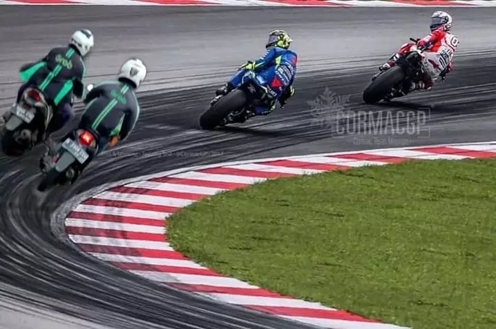 driver ojek online motogp © 2020 brilio.net