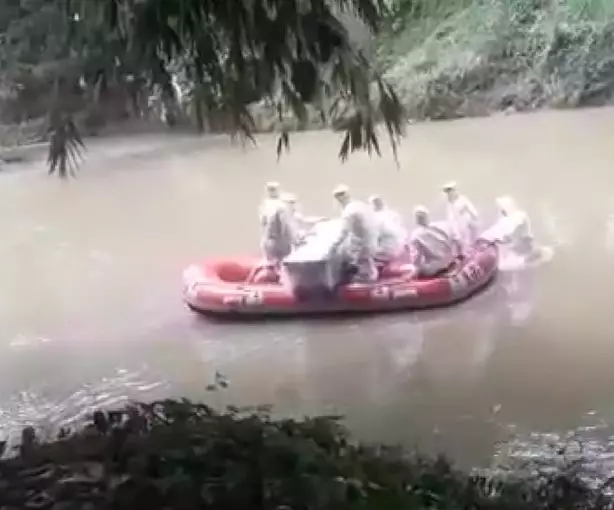 pemakaman corona  © 2020 brilio.net