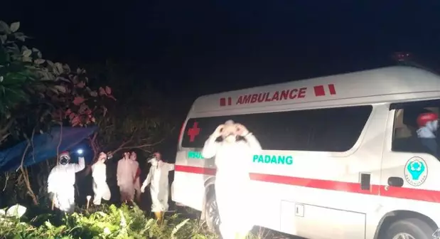 pemakaman corona  © 2020 brilio.net