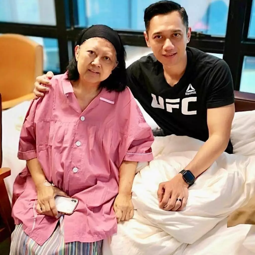 Unggahan Agus Yudhoyono ungkap rindu pada ibunda ini penuh makna