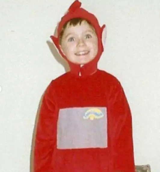 10 Potret personel One Direction saat belia Instagram