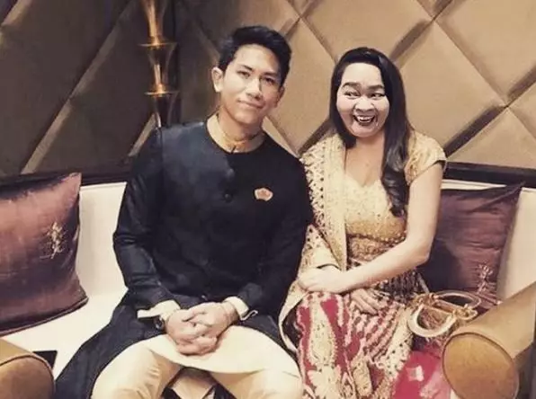 8 Editan foto Sinyorita Instagram