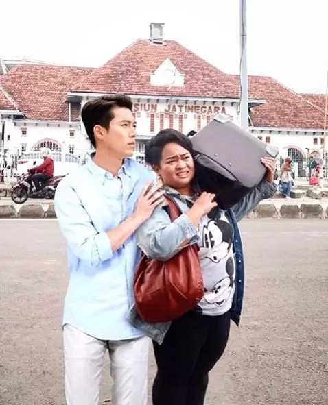 8 Editan foto Sinyorita Instagram