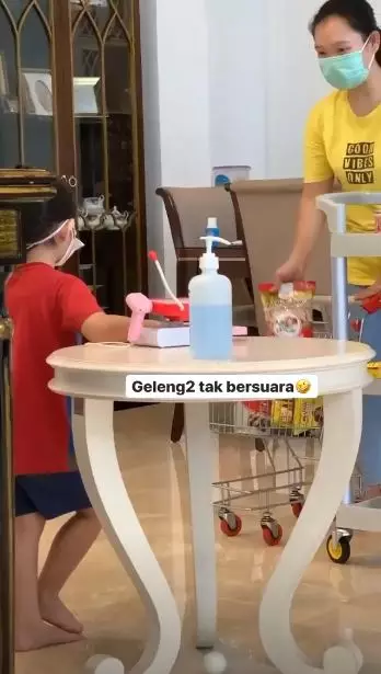 minimarket di rumah nindy © 2020 brilio.net