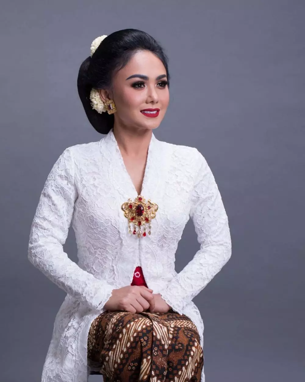 Seleb rayakan kartini di tengah pandemi  © 2020 brilio.net